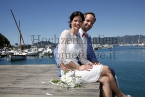 Hochzeit an der Riviera in Italien - Brautpaar am Meer