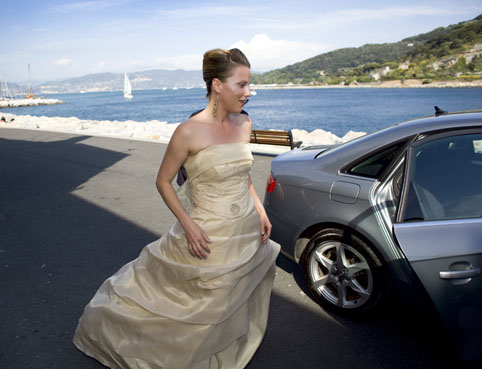 Braut an der Italienischen Riviera