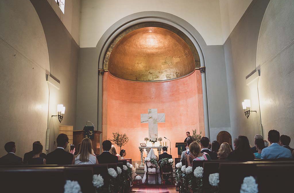 Kirchliche Hochzeit in Florenz mit einem Hochzeits-Sommerfest